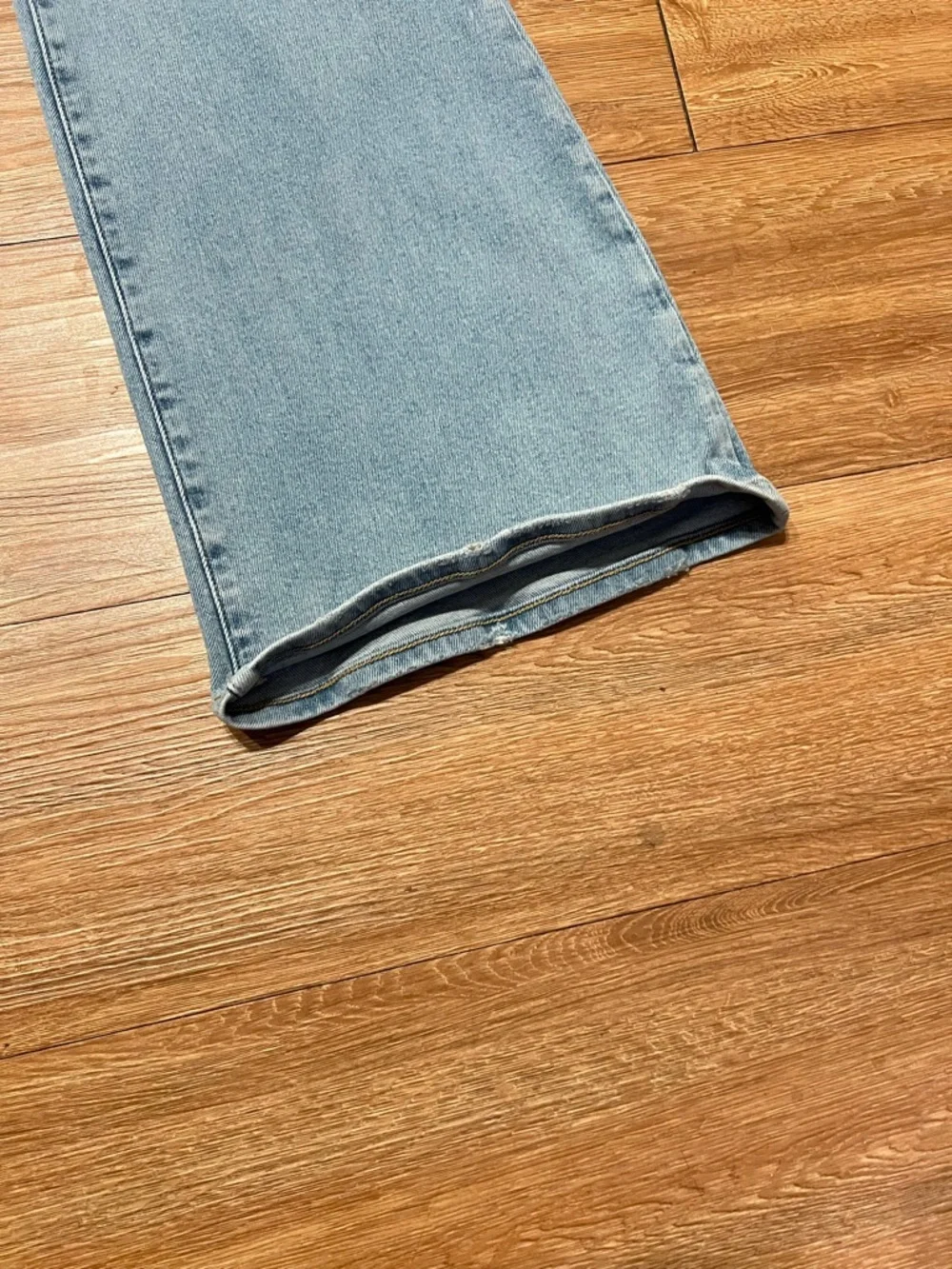 Good American Light Blue High-Rise Flare Jeans - Picture 6 of 9